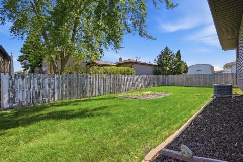 8512 161ST Place Tinley Park IL 60487