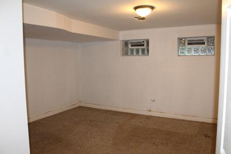 1020 East 153rd Street South Holland IL 60473