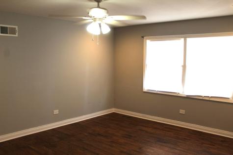 1020 East 153rd Street South Holland IL 60473