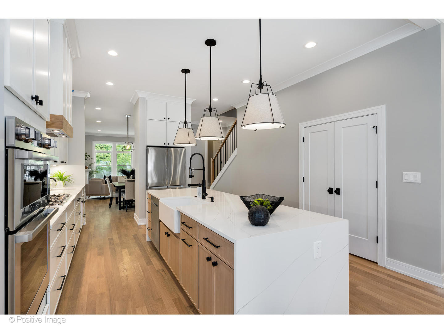 3107 North Oakley Avenue Chicago IL 60618