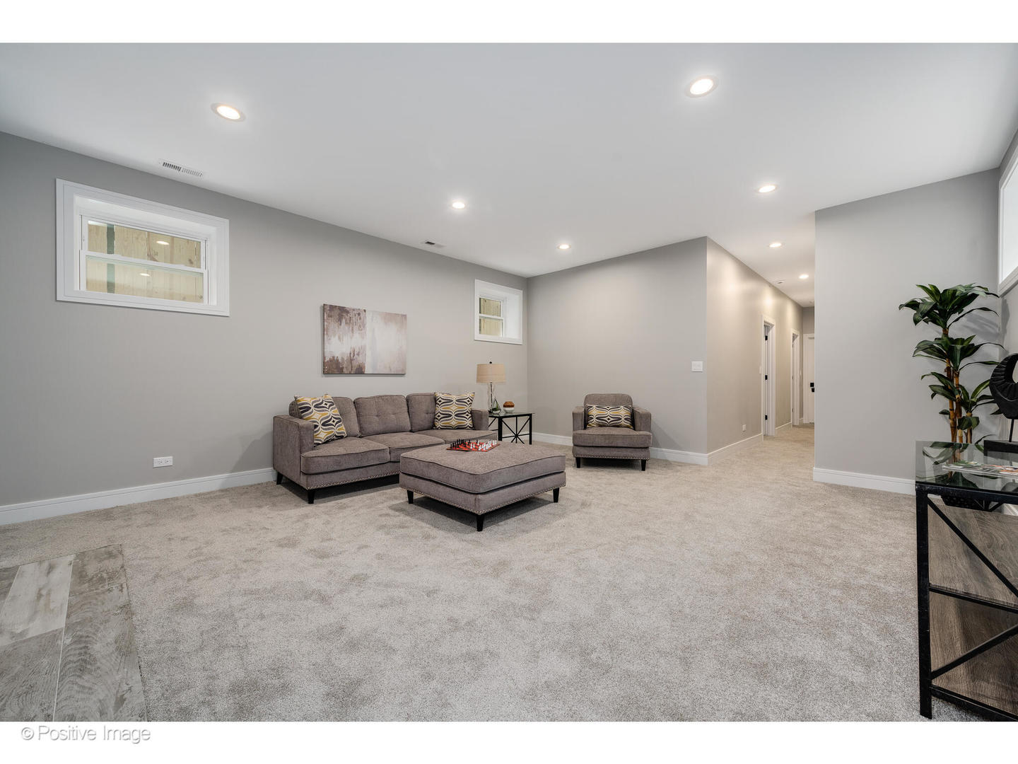 3107 North Oakley Avenue Chicago IL 60618