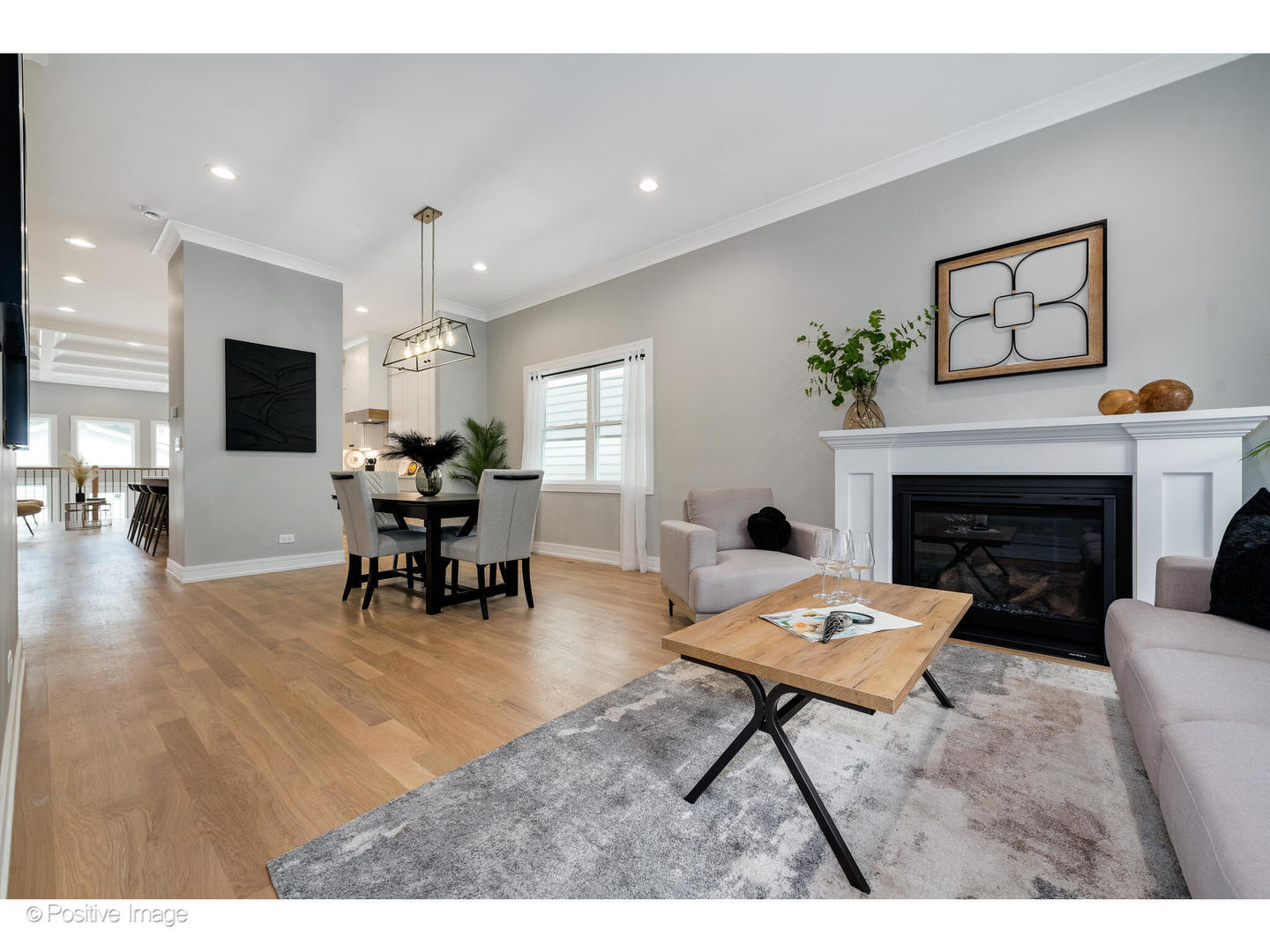 3107 North Oakley Avenue Chicago IL 60618