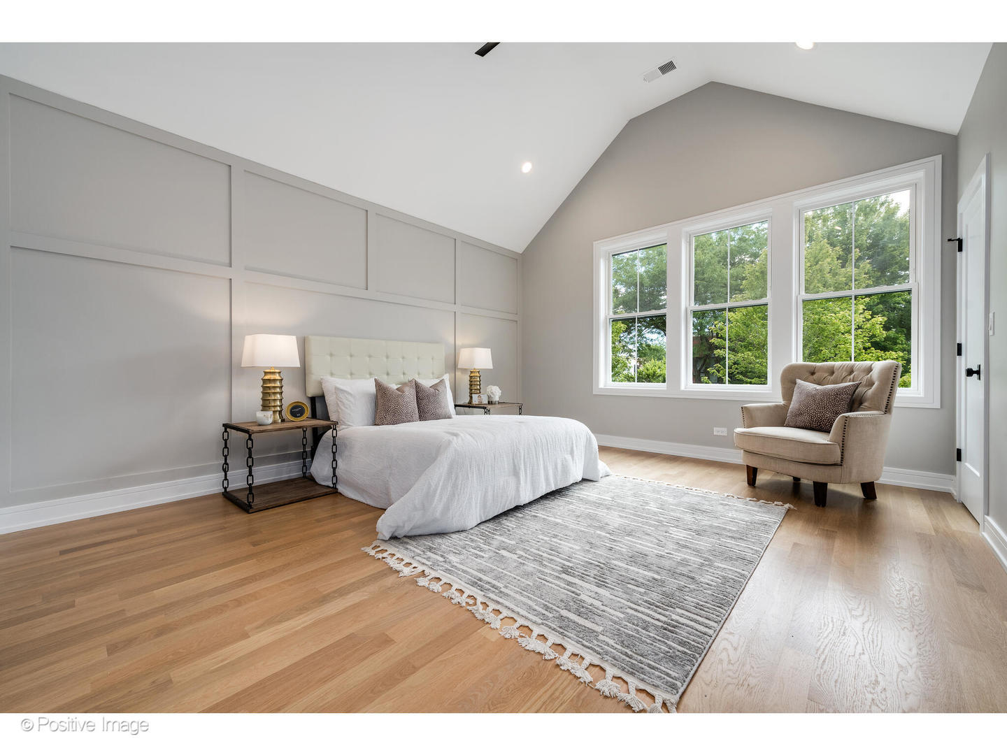 3107 North Oakley Avenue Chicago IL 60618