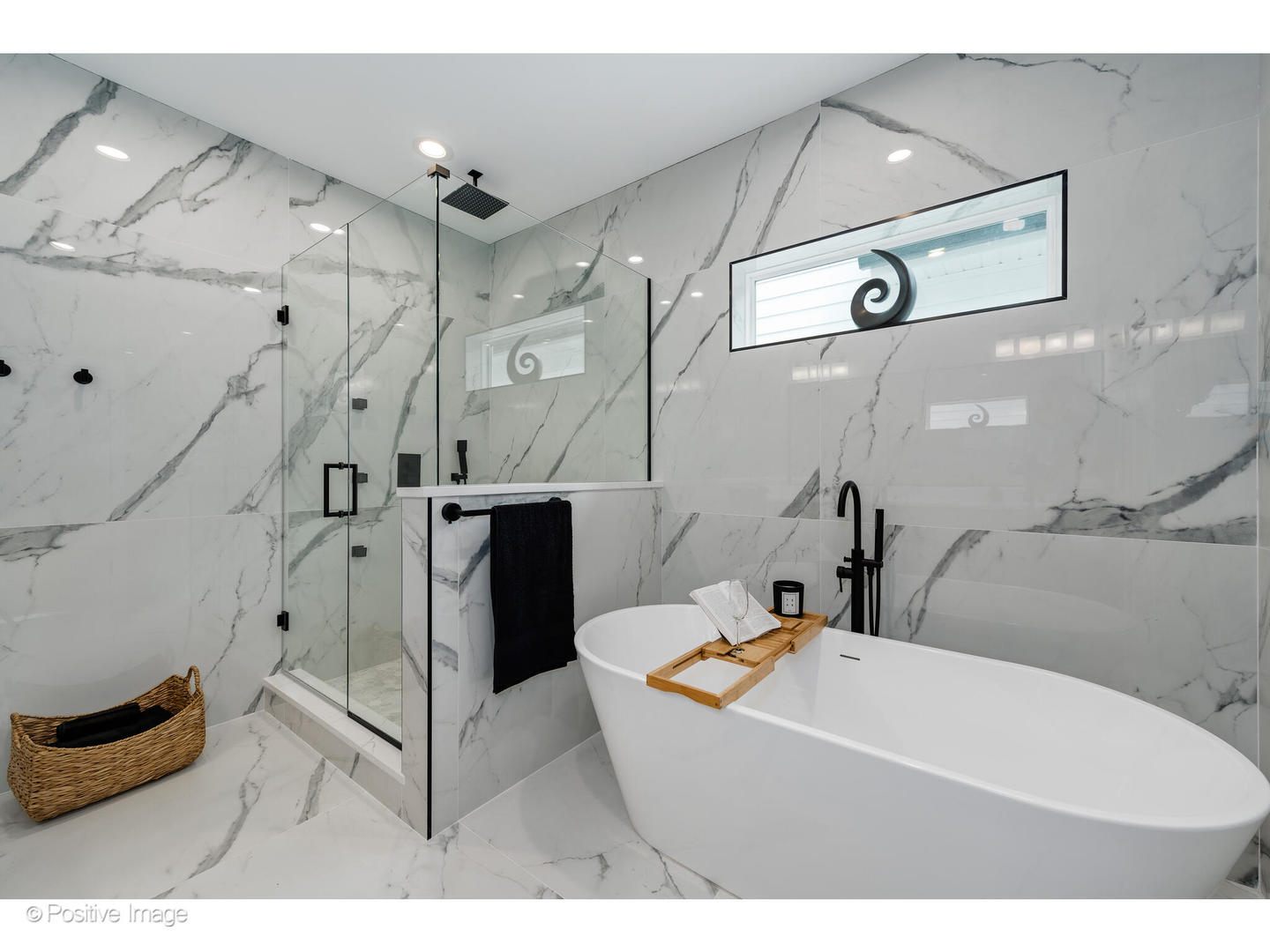 3107 North Oakley Avenue Chicago IL 60618