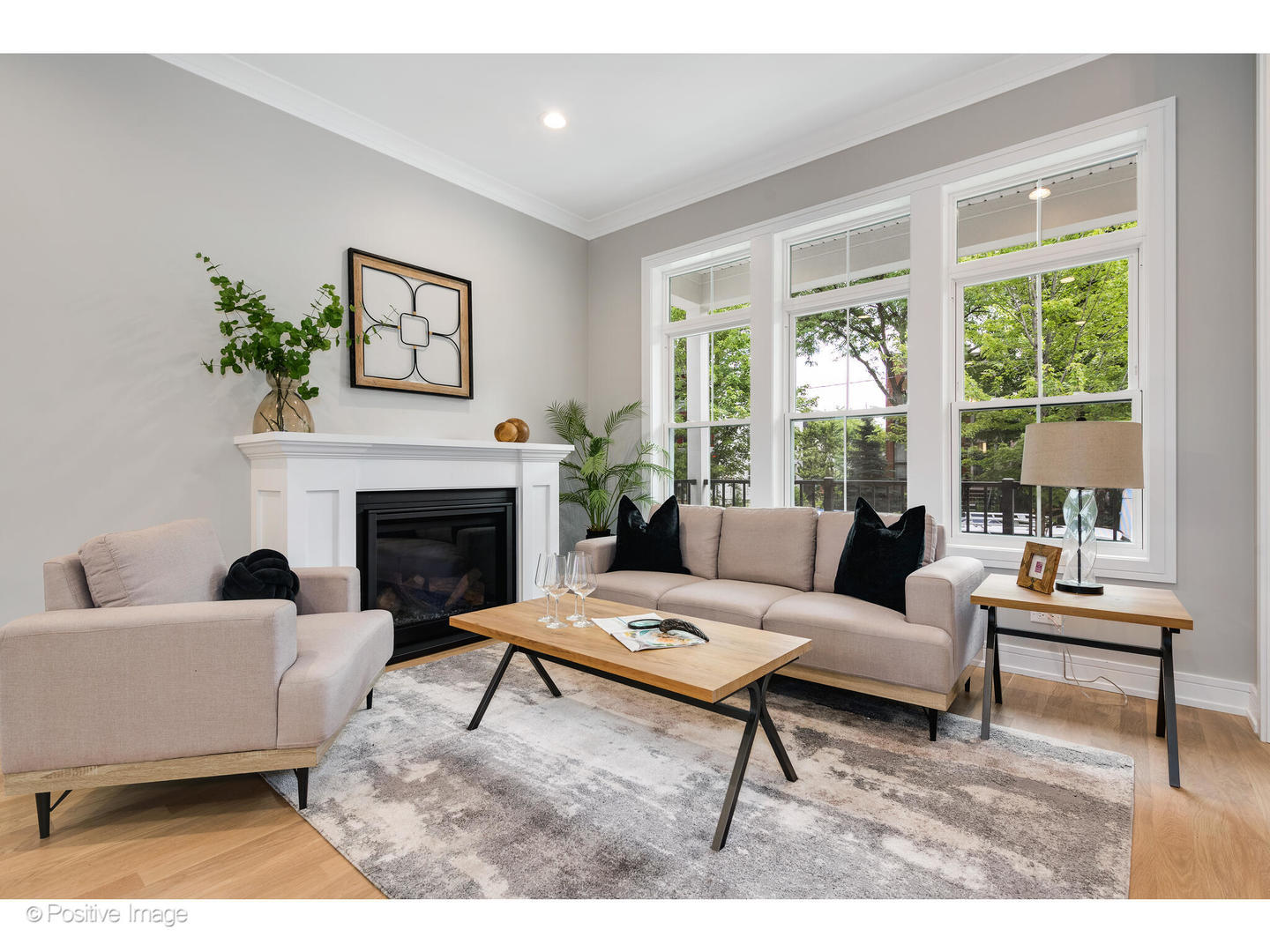 3107 North Oakley Avenue Chicago IL 60618