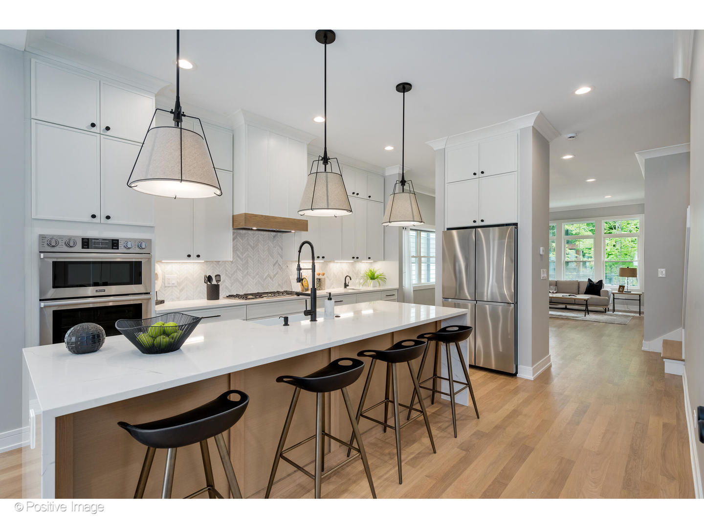 3107 North Oakley Avenue Chicago IL 60618