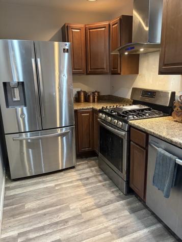 2130 Hawthorne Lane Waukegan IL 60087