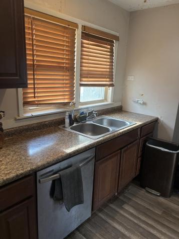 2130 Hawthorne Lane Waukegan IL 60087