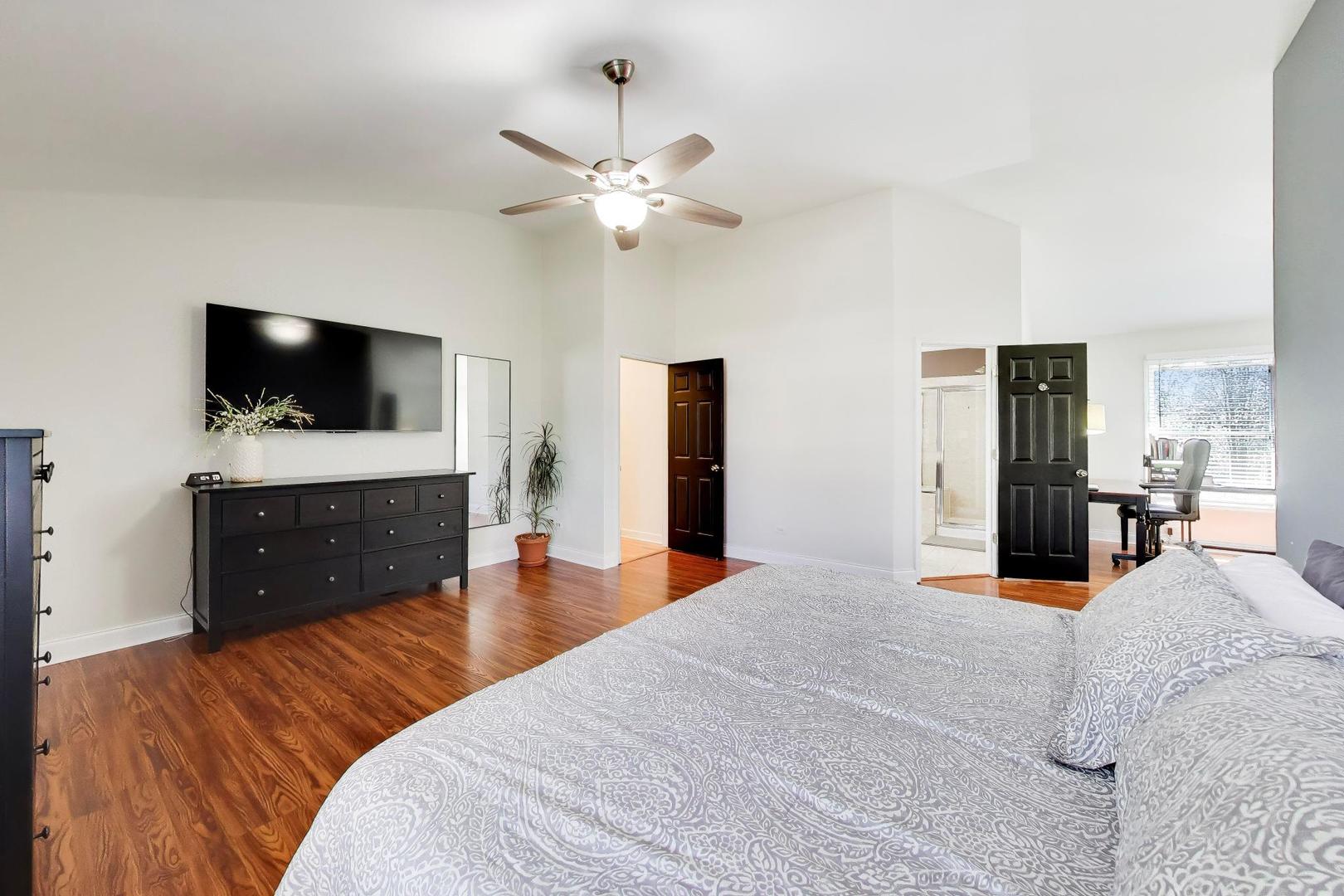 44 Swift Lane Naperville IL 60565