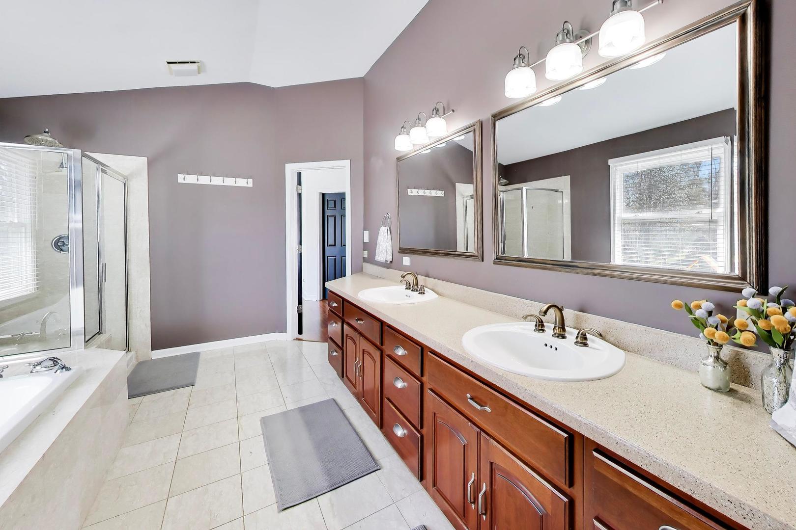 44 Swift Lane Naperville IL 60565