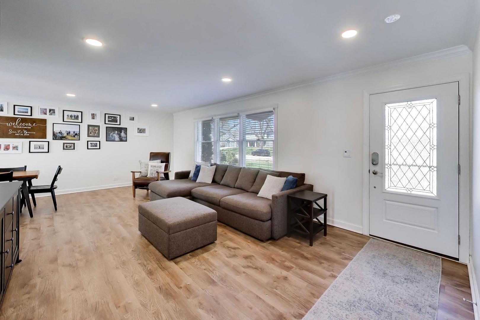 44 Swift Lane Naperville IL 60565