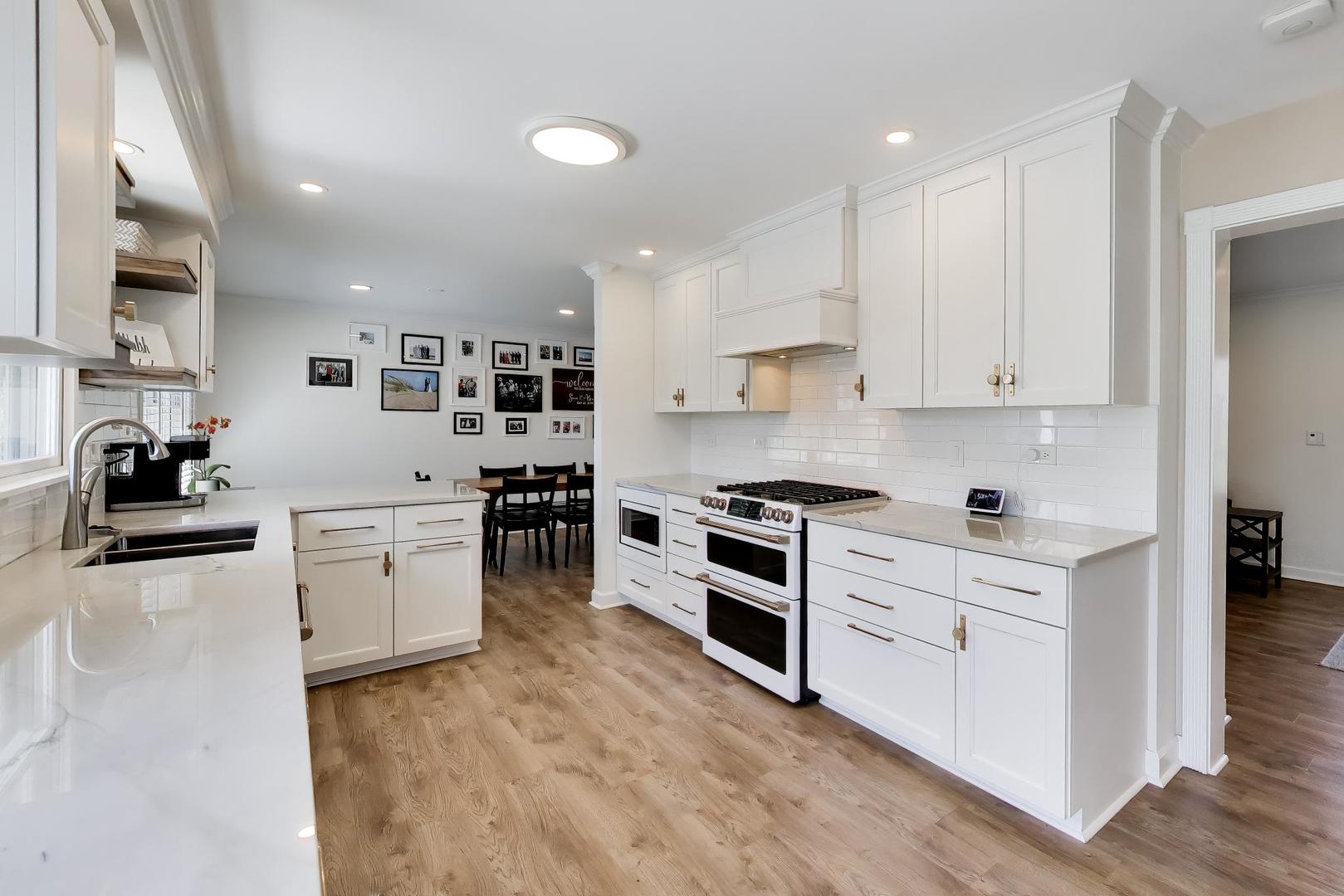 44 Swift Lane Naperville IL 60565