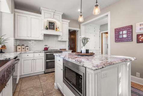1124 North State Street Monticello IL 61856