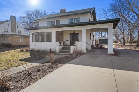 1124 North State Street Monticello IL 61856