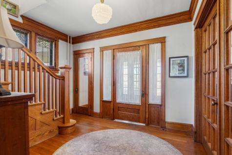 1124 North State Street Monticello IL 61856