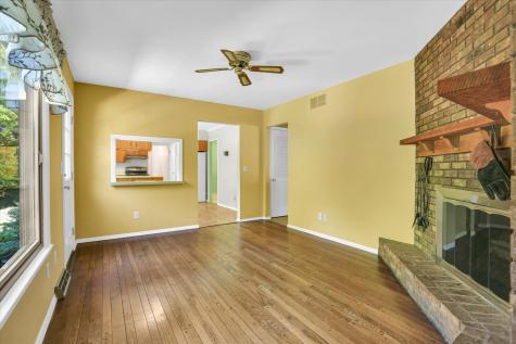 28 Dunlap Drive Sidney IL 61877