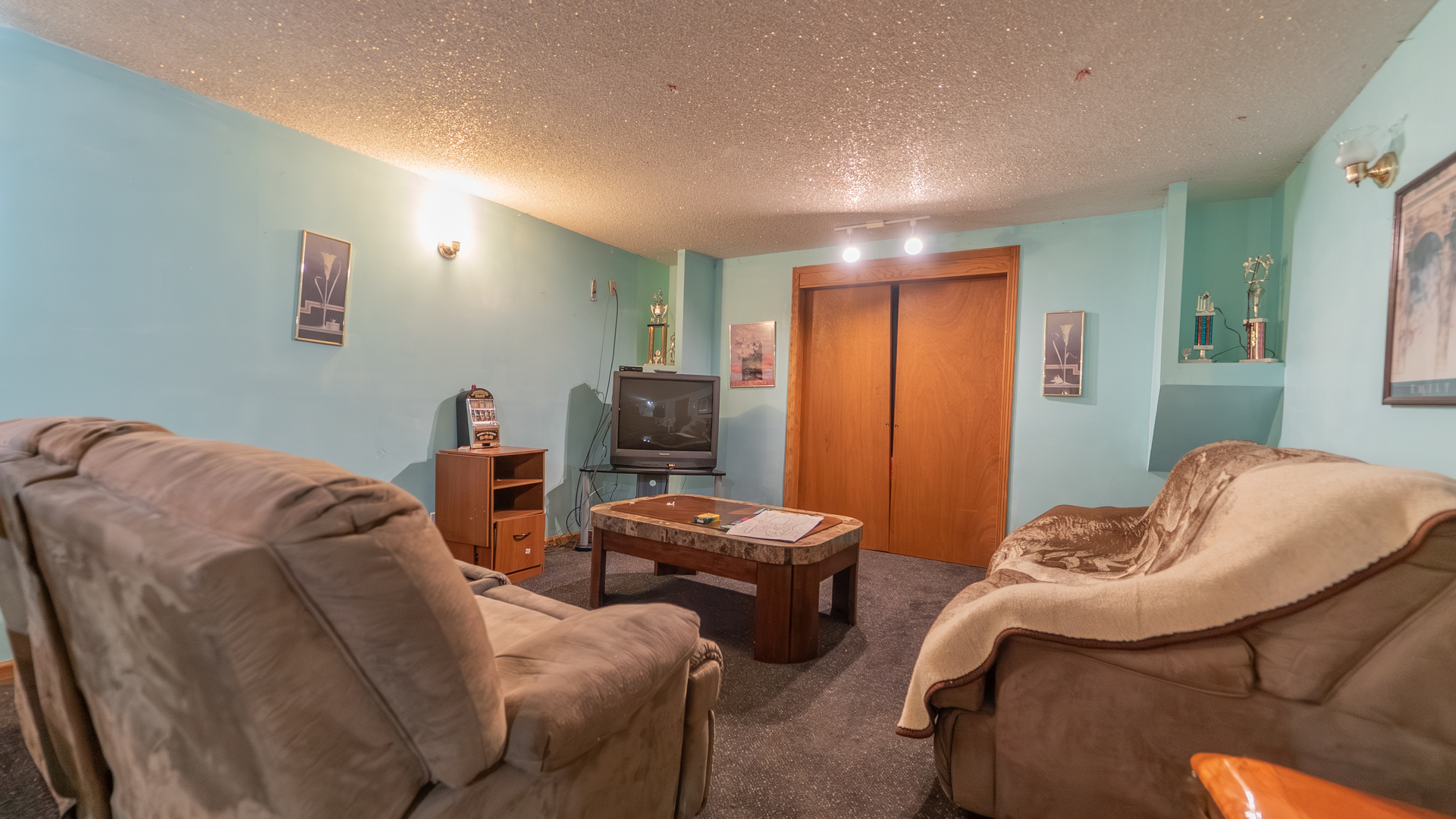11548 South Avenue G Chicago IL 60617