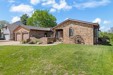 1705 85TH Avenue W Rock Island IL 61201