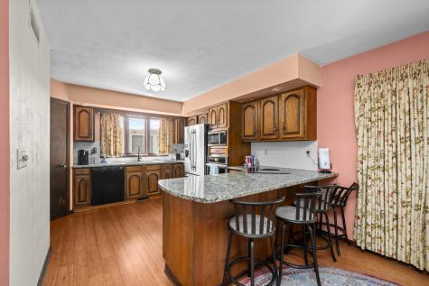 1705 85TH Avenue W Rock Island IL 61201