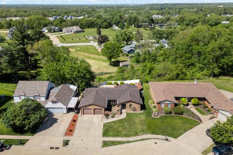 1705 85TH Avenue W Rock Island IL 61201