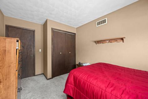 1705 85TH Avenue W Rock Island IL 61201