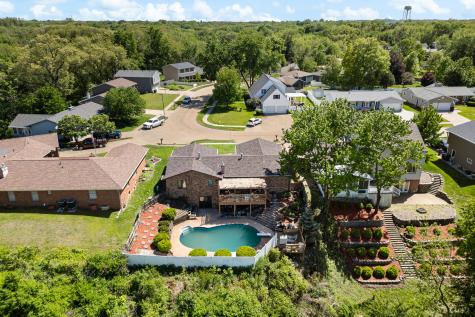 1705 85TH Avenue W Rock Island IL 61201