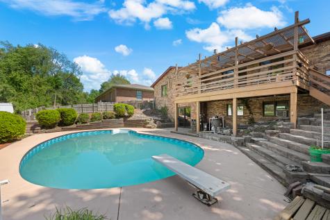 1705 85TH Avenue W Rock Island IL 61201
