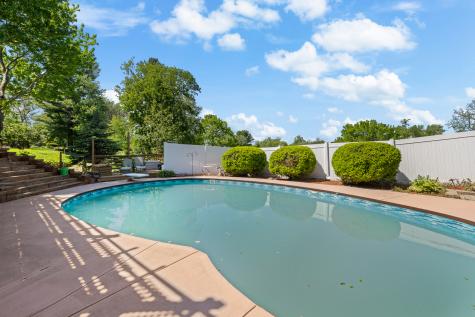 1705 85TH Avenue W Rock Island IL 61201