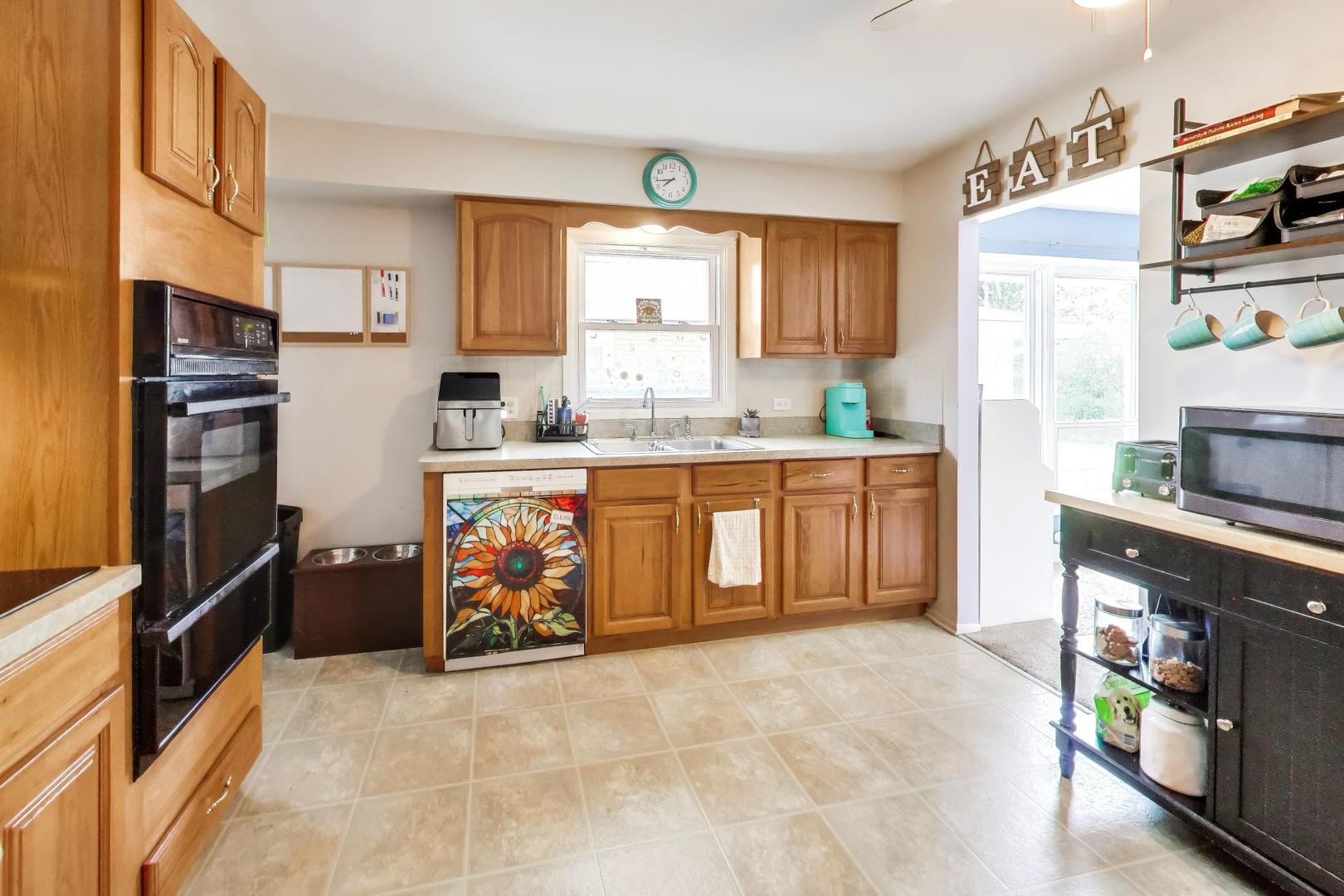 345 East View Street Lombard IL 60148