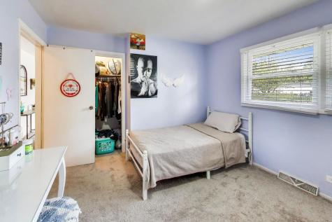 345 East View Street Lombard IL 60148