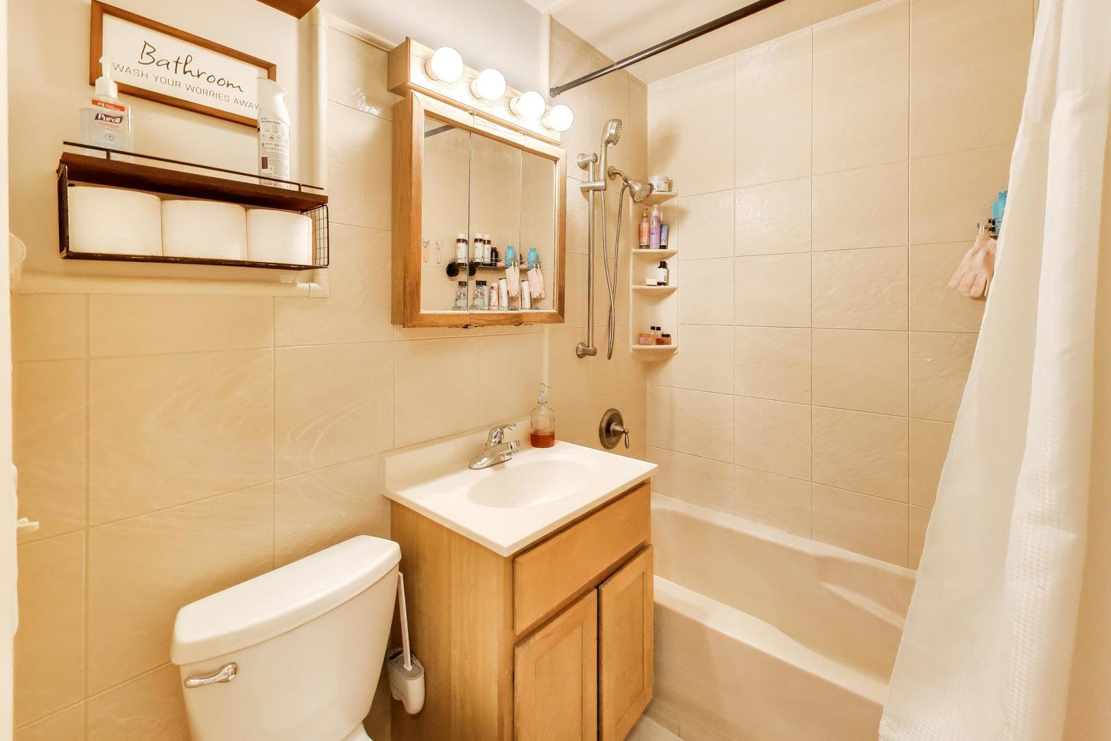 345 East View Street Lombard IL 60148