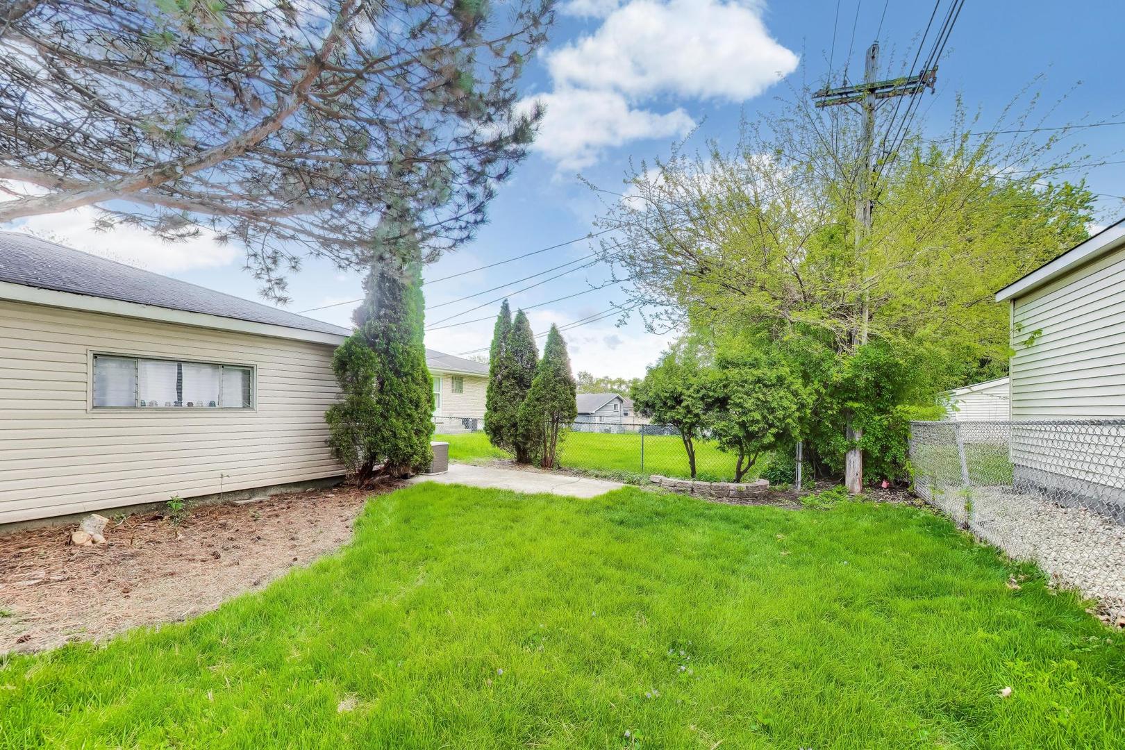345 East View Street Lombard IL 60148