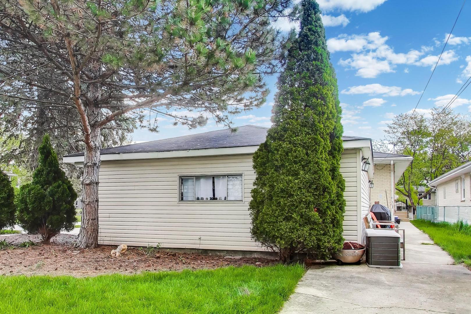345 East View Street Lombard IL 60148