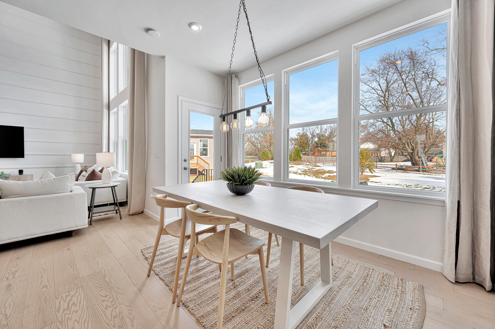 2423 Lawlor Lane Naperville IL 60564