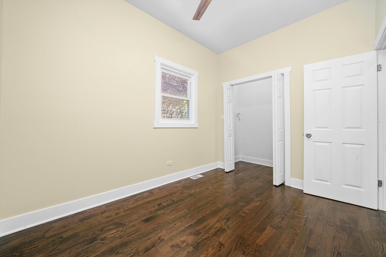 10617 South Wentworth Avenue Chicago IL 60628