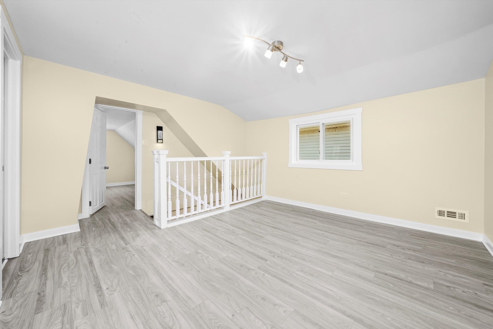 10617 South Wentworth Avenue Chicago IL 60628