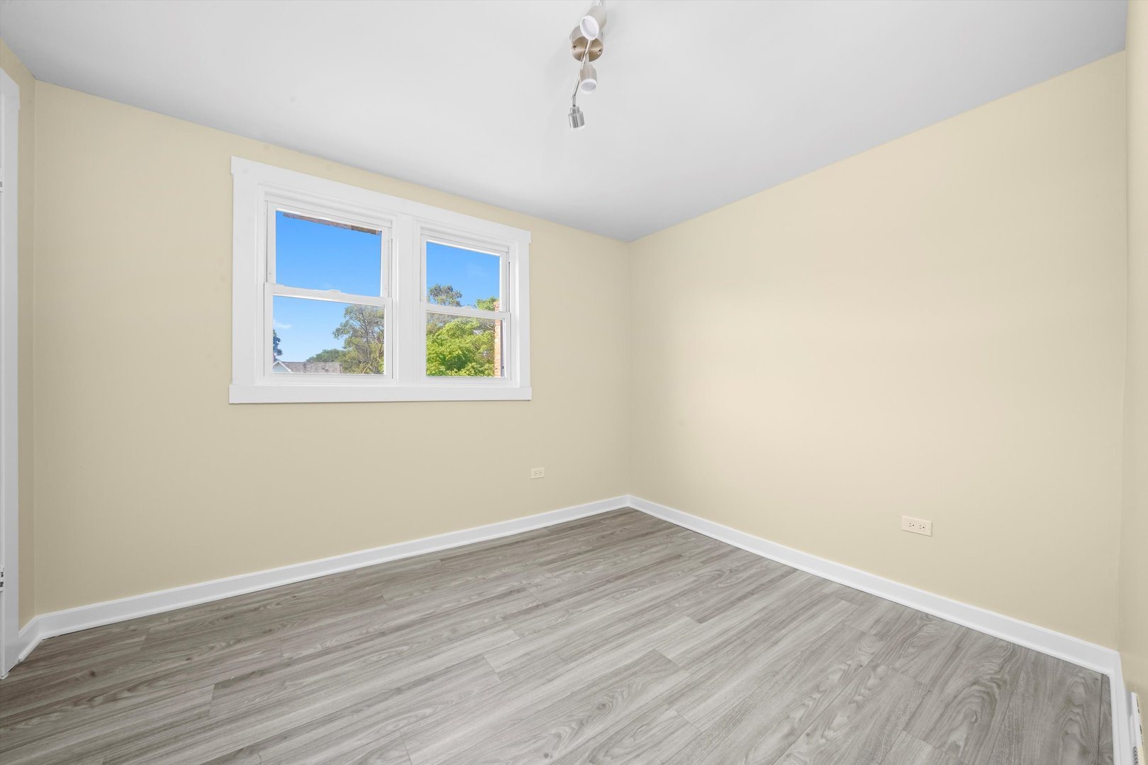 10617 South Wentworth Avenue Chicago IL 60628