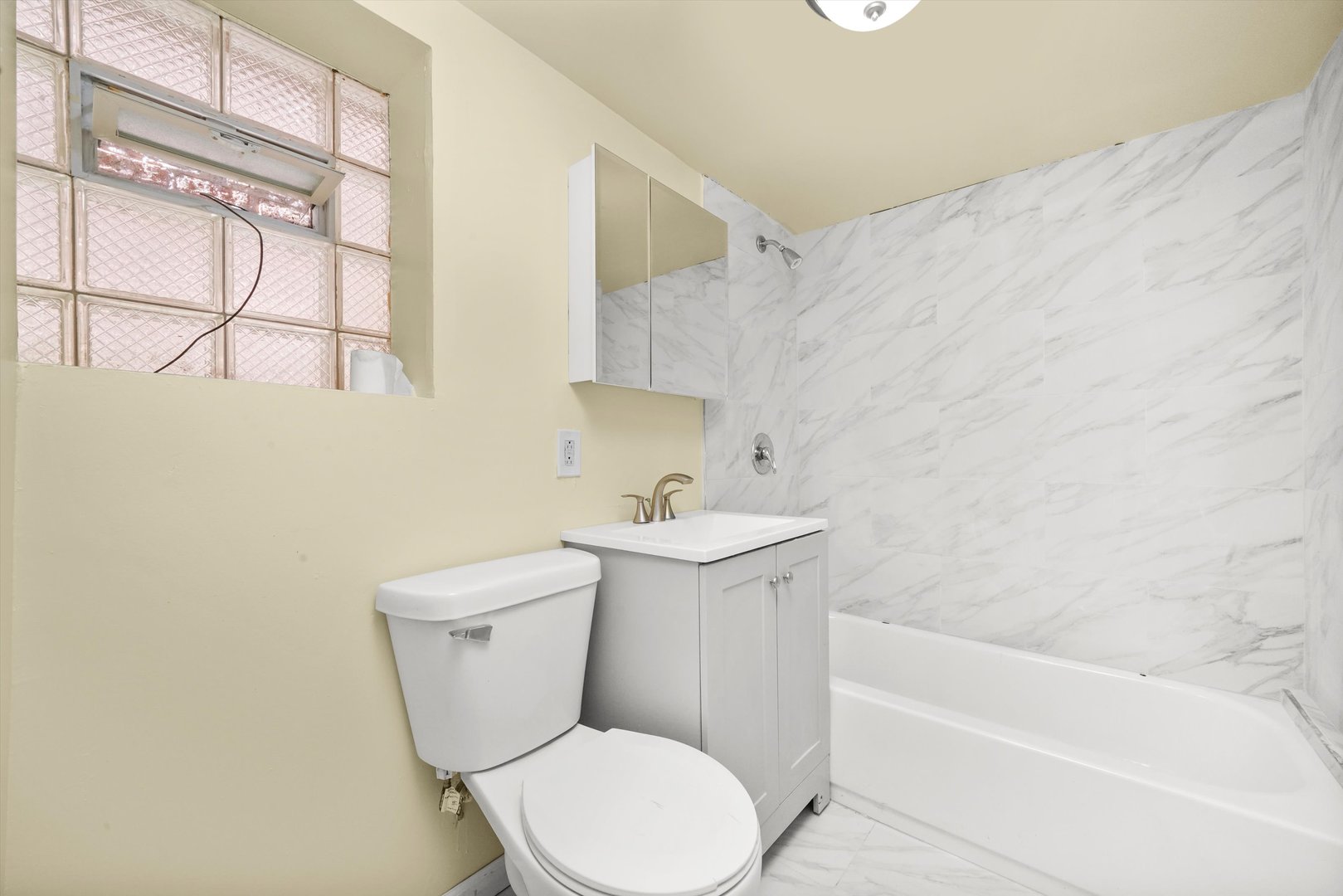 10617 South Wentworth Avenue Chicago IL 60628