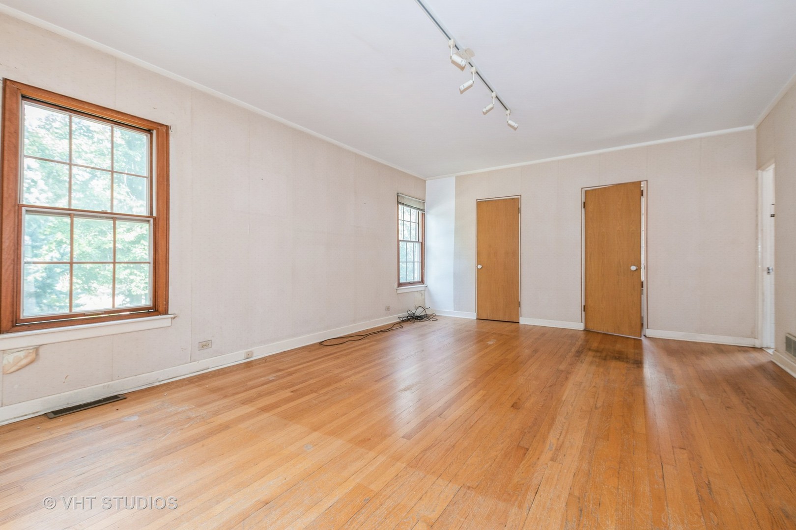 10057 South Bell Avenue Chicago IL 60643