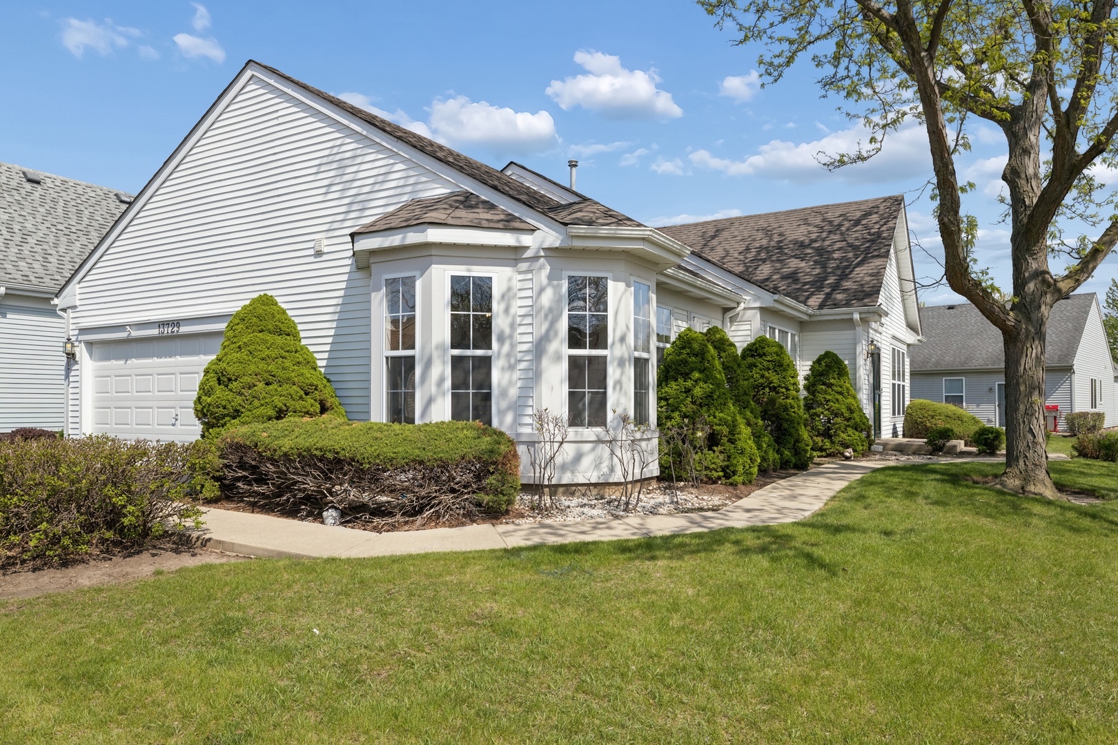 13729 South Redbud Drive Plainfield IL 60544