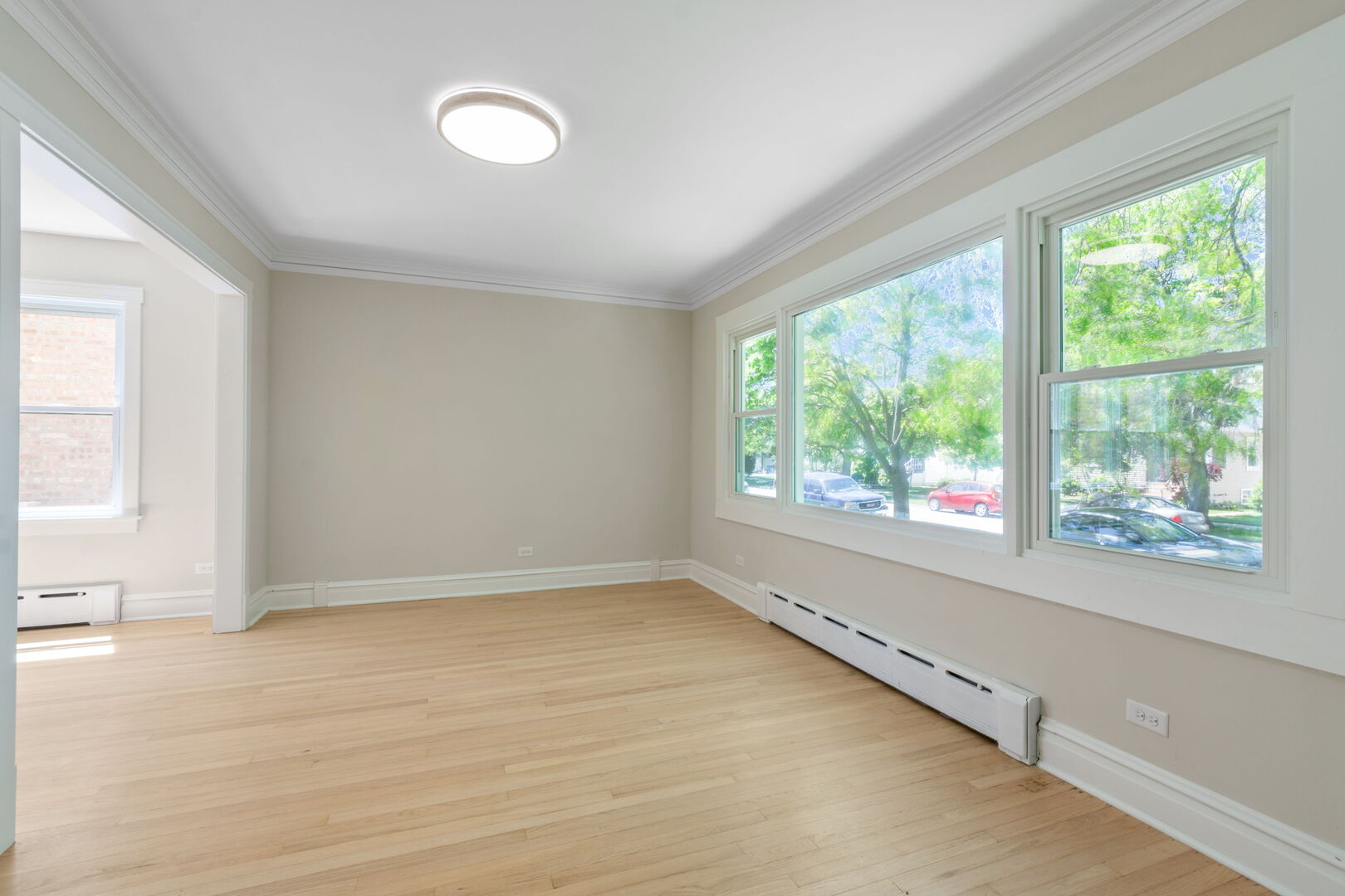 5747 North Melvina Avenue Chicago IL 60646