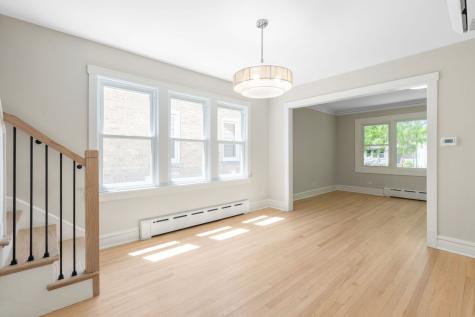5747 North Melvina Avenue Chicago IL 60646