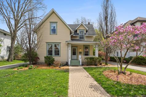 622 North Ridgeland Avenue Oak Park IL 60302