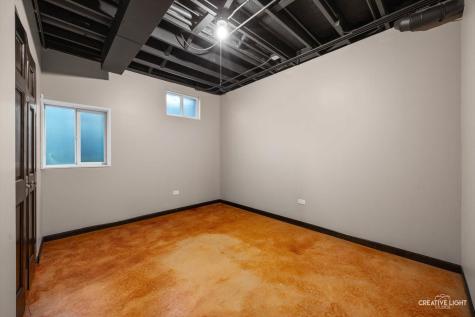 1600 Harris Drive Aurora IL 60502