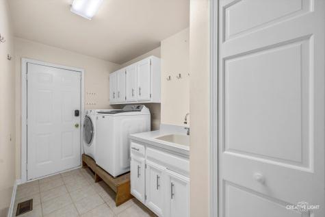 1600 Harris Drive Aurora IL 60502