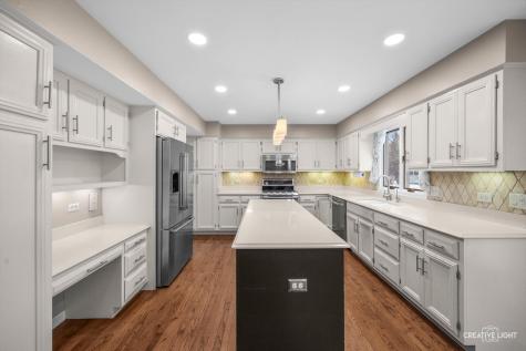 1600 Harris Drive Aurora IL 60502