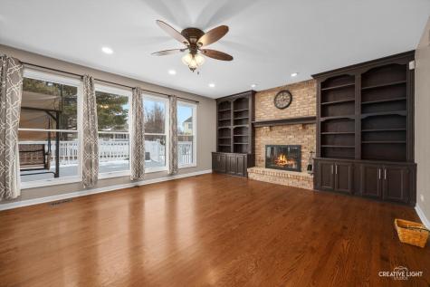 1600 Harris Drive Aurora IL 60502