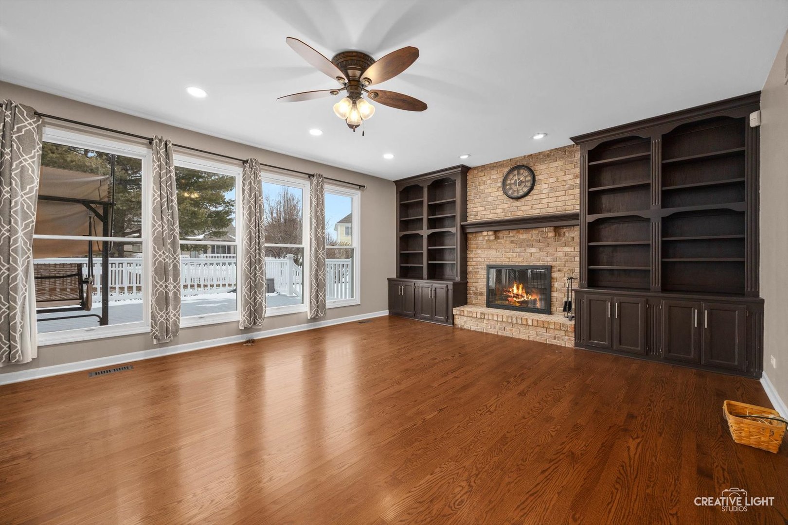1600 Harris Drive Aurora IL 60502
