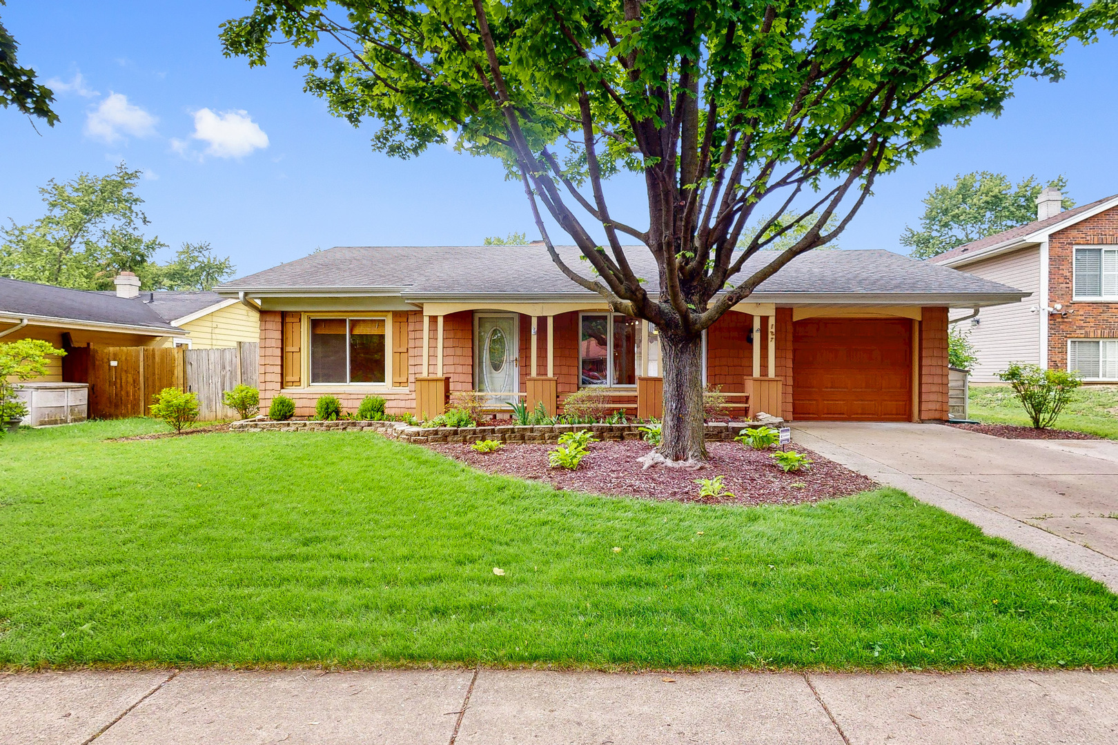 137 South Schmidt Road Bolingbrook IL 60440