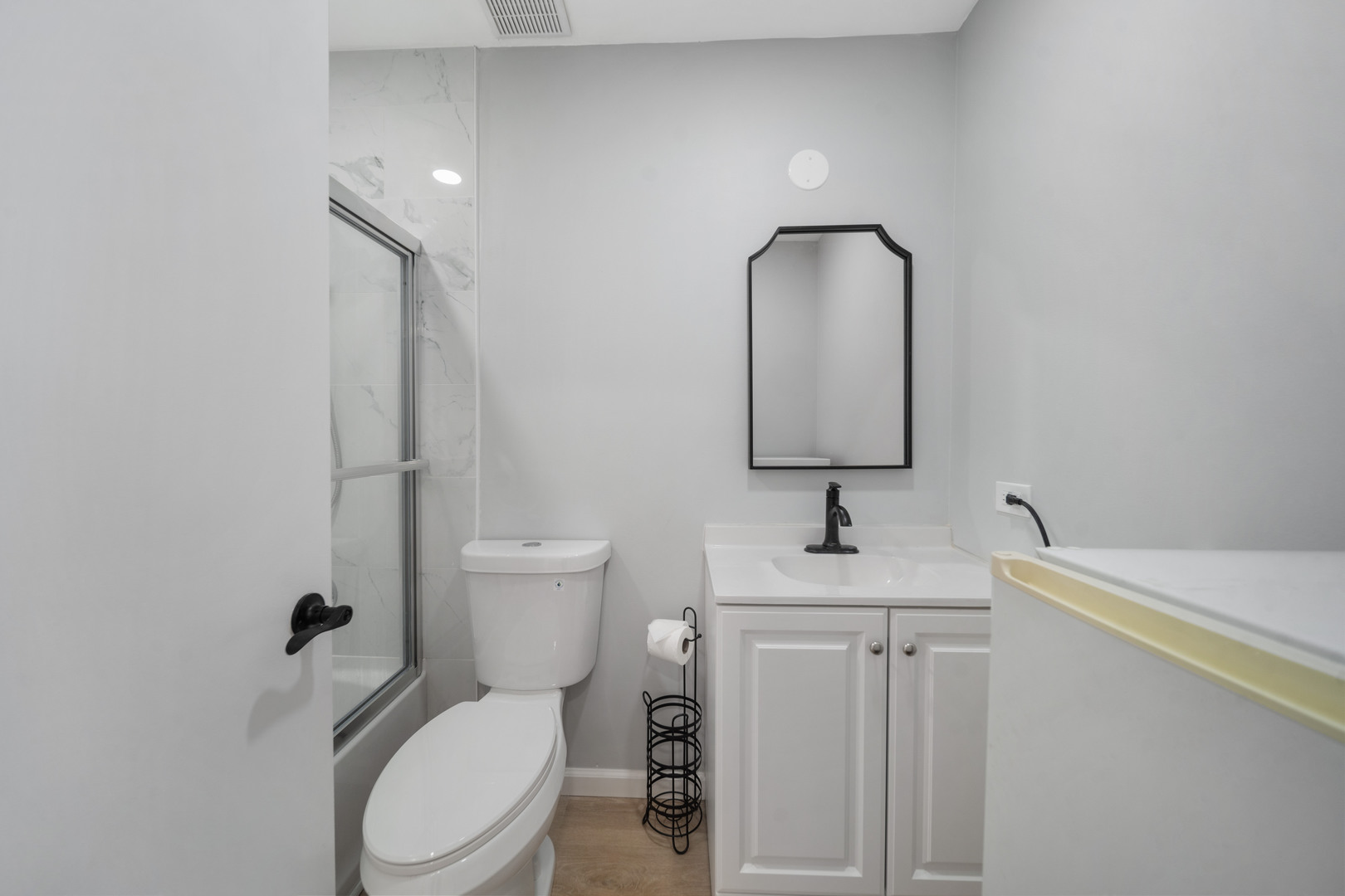 3354 West Madison Street Skokie IL 60076